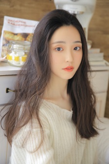 万弘杰个人资料